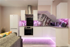 Seamless Work-Life Apartment D